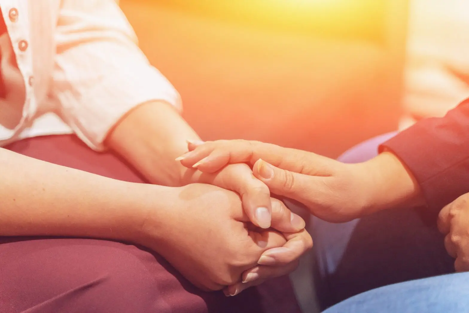 Person reaching out for support to overcome the fear of asking for help