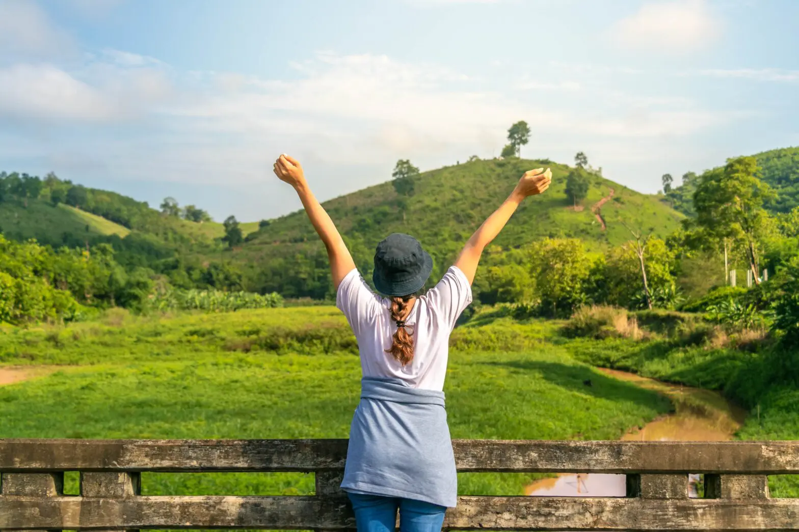 Illustrating how aftercare planning improves recovery outcomes as a bridge to a new life.